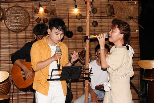 'Chill' cùng mưa đêm