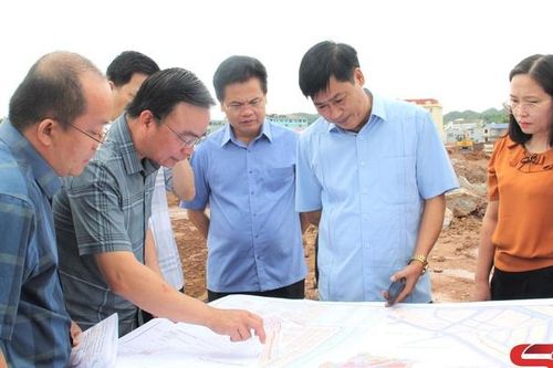 Đồng chí Bí thư Tỉnh ủy kiểm tra tiến độ một số dự án trên địa bàn Thành phố