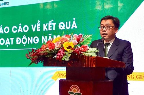 Xuất Nhập khẩu An Giang: Bị phạt 267 triệu đồng vì các vi phạm trên thị trường chứng khoán, giá cổ phiếu bốc hơi 37%