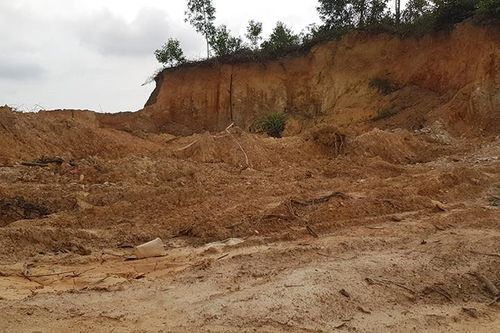 Thừa Thiên - Huế: Doanh nghiệp 'chây ỳ' đóng cửa mỏ, phục hồi môi trường