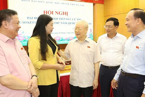 TBT Nguyễn Phú Trọng: 'Cái gì đúng phải bảo vệ, không đúng phải phê bình'