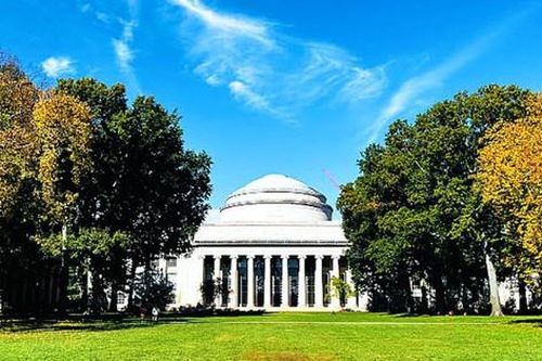10 đại học tốt nhất thế giới năm 2024 - châu Á có 1 đại diện
