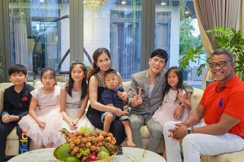 Cơ ngơi 35 tỷ nơi 6 giúp việc và 1 y tá người Mỹ luôn túc trực chăm con bị bệnh của Quách Thành Danh có gì đặc biệt?