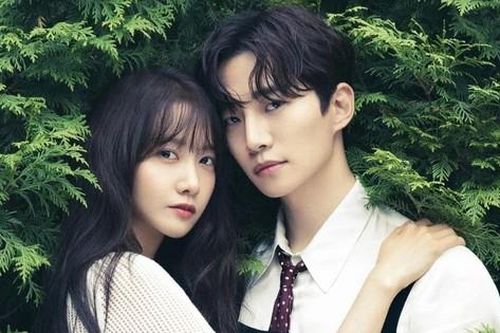 Yoona SNSD và Junho 2PM hẹn hò trước cả khi thành đôi trong 'King The Land'?