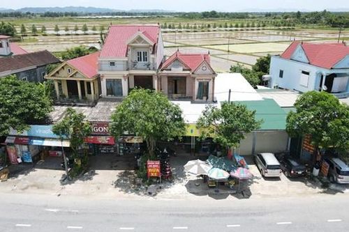 Thắp hương đêm rằm quên không đóng cửa tầng 2, nhiều nhà dân bị trộm tài sản