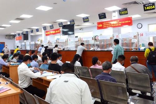 TPHCM: Tăng thu gần 16 tỷ đồng sau 1 tháng áp dụng mức phí mới trong lĩnh vực nhà đất