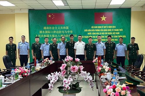 Hội đàm định kỳ giữa Đồn Biên phòng cửa khẩu quốc tế Thanh Thủy và Trạm kiểm tra Biên phòng xuất nhập cảnh Thiên Bảo