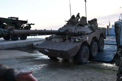 Ukraine nói xe tăng của Pháp mỏng, không phù hợp trên chiến trường