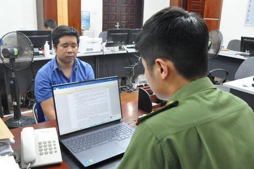 Bắt đối tượng lập Facebook chữa bệnh tâm linh để chiếm đoạt tiền