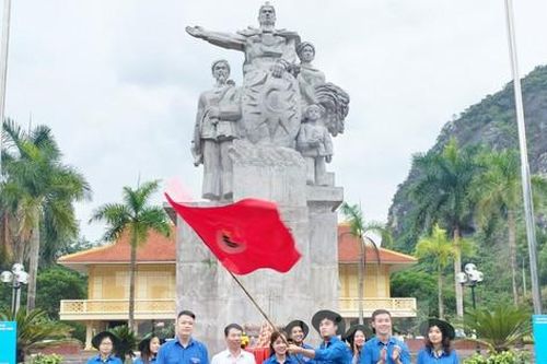 Mùa hè xanh sôi động ở xứ Lạng