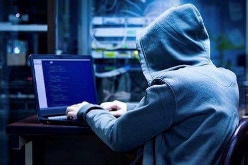 'Hacker' xâm nhập ngân hàng chiếm đoạt 10 tỉ đồng