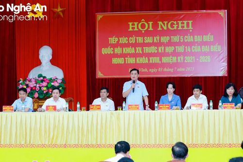 Đại biểu Quốc hội, Hội đồng nhân dân tỉnh Nghệ An tiếp xúc cử tri thành phố Vinh