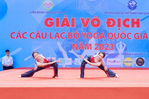 Tiếp tục nâng tầm phong trào Yoga quốc tế 2023