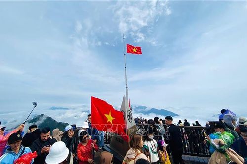Du lịch Lào Cai vào nhóm doanh thu trên 10.000 tỷ đồng trong 6 tháng đầu năm
