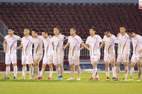 Giải Luxcom Cup 2023 chia sẻ mất mát với đội Trẻ Quảng Nam