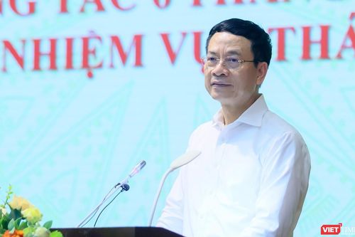 Bộ trưởng Nguyễn Mạnh Hùng: Người nào nắm nền tảng số, người đó nắm dữ liệu và có tính quyết định