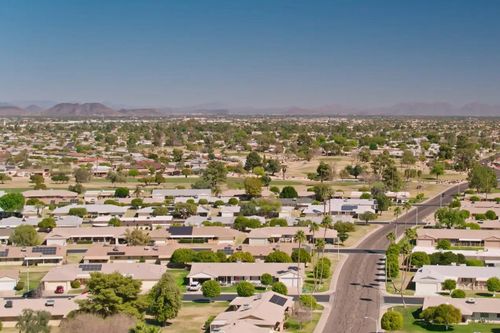 Bang Arizona cạn kiệt nước vì các trung tâm dữ liệu của Big Tech