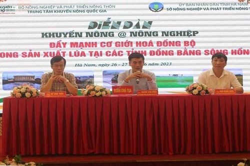 Đẩy mạnh cơ giới hóa để thúc đẩy quá trình tích tụ đất đai