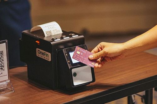Gia tăng việc thanh toán không dùng tiền mặt