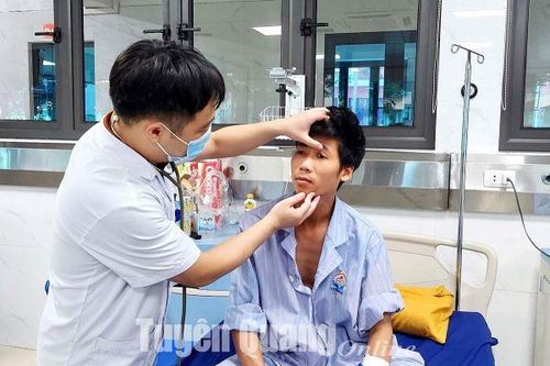 Cấp cứu thành công bệnh nhân bị ngộ độc nọc cóc