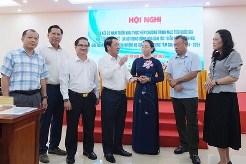 Đẩy nhanh tiến độ thực hiện chương trình Mục tiêu quốc gia