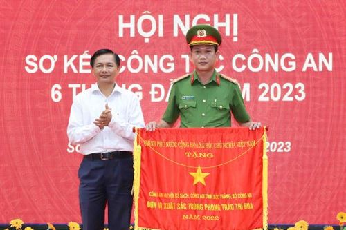 Công an Sóc Trăng đẩy nhanh tiến độ xây dựng 1.200 căn nhà tặng hộ nghèo