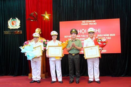 Đổi mới công tác thanh tra theo phương châm 'từ sớm, từ xa'