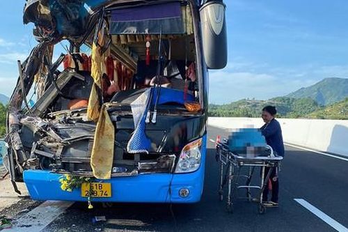 Vụ xe chở đoàn từ thiện gặp nạn trên cao tốc: 6 người bị thương đã xuất viện
