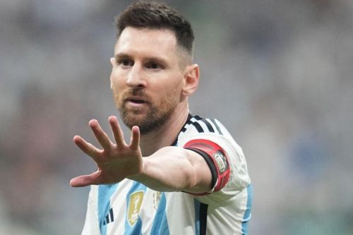 Barca xác nhận vẫn nợ tiền Messi