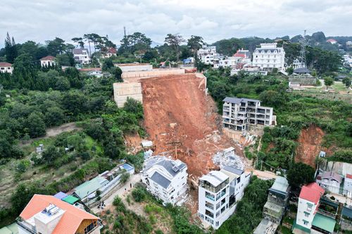 Triệu tập 4 chủ đất, 2 doanh nghiệp liên quan vụ sạt lở ở Đà Lạt