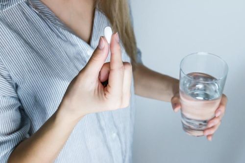 Người phụ nữ phải cấp cứu sau 4 ngày uống thuốc phá thai