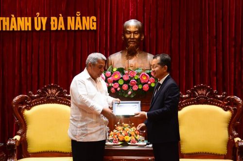 Vun đắp tình hữu nghị đoàn kết của Việt Nam – Cuba
