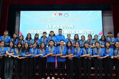 Dấu ấn chiến dịch Mùa hè xanh 2023 của sinh viên Học viện Tòa án