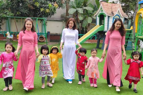 Giáo dục thông qua giao tiếp