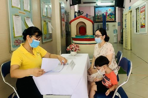 Hà Nội bắt đầu tuyển sinh vào các trường mầm non