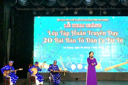 An Giang tập huấn truyền dạy, lưu giữ 20 bài bản tổ Đàn ca tài tử