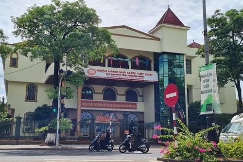 Giám đốc NHNN chi nhánh tỉnh Quảng Bình xin nghỉ hưu sớm