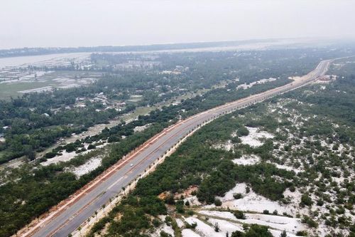 Quảng Nam quy hoạch tuyến đường sắt đô thị kết nối hai sân bay Chu Lai và Đà Nẵng