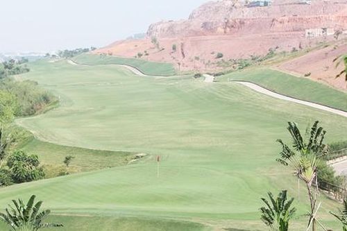 Bắc Giang chấp thuận dự án sân golf kết hợp nhà ở hơn 6.000 tỷ đồng