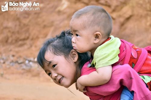 Quan tâm hơn nữa đến trẻ em đặc biệt khó khăn