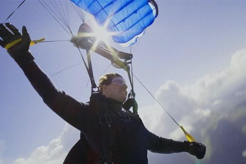 Tom Cruise tập luyện 3 năm ròng rã chỉ để thực hiện 1 cảnh quay