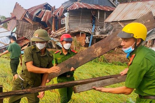Bố trí Công an xã chính quy: Chủ trương đúng, hiệu quả cao - Kỳ 2: Những câu chuyện đẹp, giàu tình người