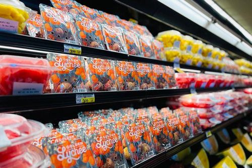 Gần 20 tấn vải tươi của Việt Nam đổ bộ các chuỗi siêu thị tại bờ Tây nước Mỹ