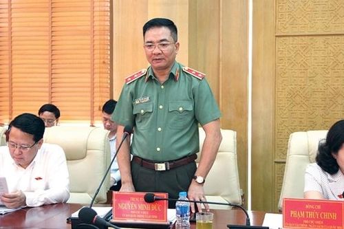 Đoàn giám sát của Ủy ban Quốc phòng và An ninh làm việc với UBND TP. Móng Cái, Quảng Ninh