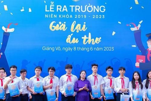 4 trường trung học cơ sở đạt thành tích ấn tượng trong kỳ tuyển sinh lớp 10 tại Hà Nội