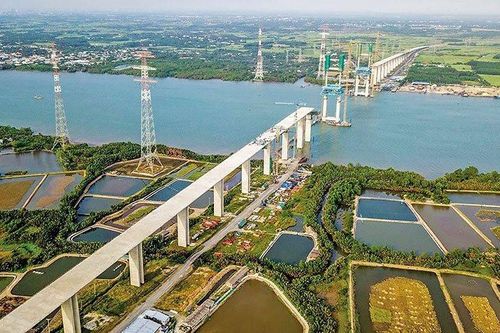 Khu vực Đông Nam Bộ: Mong các dự án giao thông không còn trễ hẹn