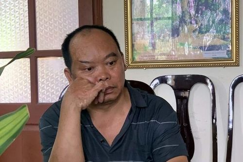 Bắt người đàn ông tàng trữ hàng chục kg súng đạn và động vật trong nhà