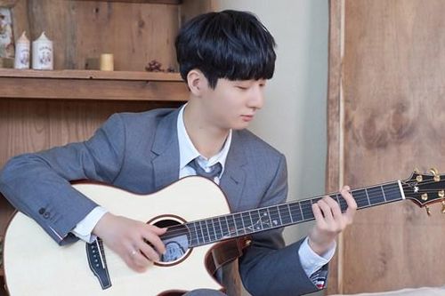 'Thần đồng' guitar Hàn Quốc sẽ hát hit 'See tình' trong tour diễn tại Việt Nam