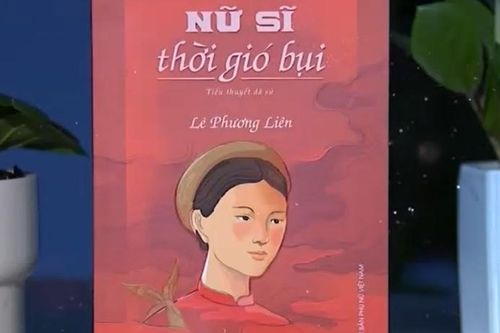 Chuyện chưa kể trong 'Nữ sĩ thời gió bụi'
