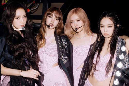 YG lên tiếng về tranh cãi concert BlackPink tại Hà Nội